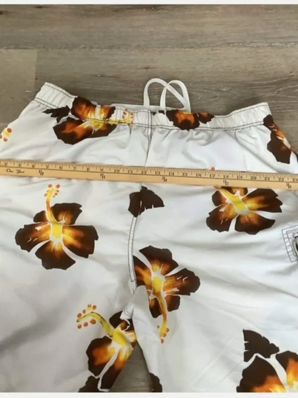 Arizona Mesh Lined Swim Trunks - Floral - Elastic Drawstring Waist - Size 2XL